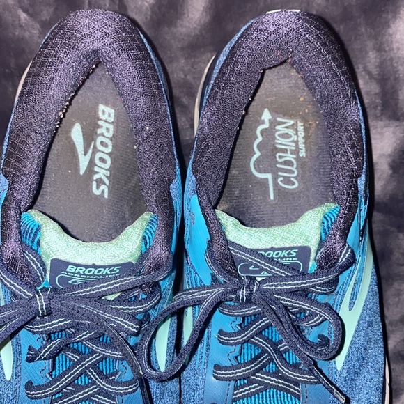 ✨✨Women’s brooks shoes size 11 ✨✨ - Picture 5 of 8